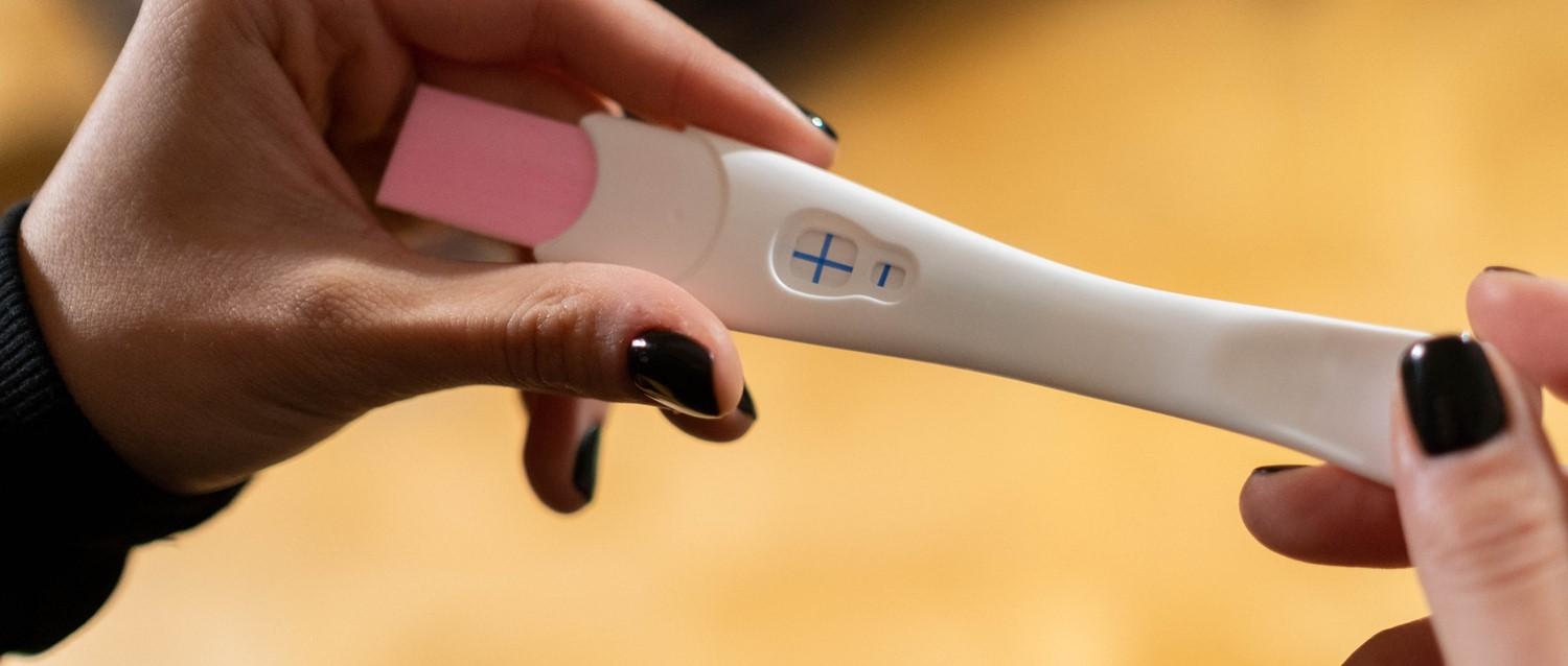 ¿Cuál es la diferencia entre la hemorragia de implantación y la menstruación?