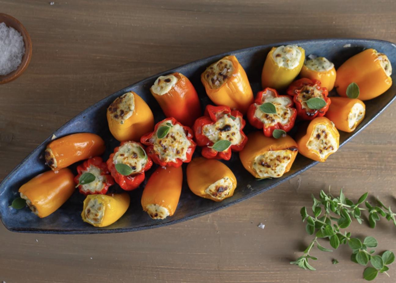pimientos rellenos con ricotta al limón y orégano